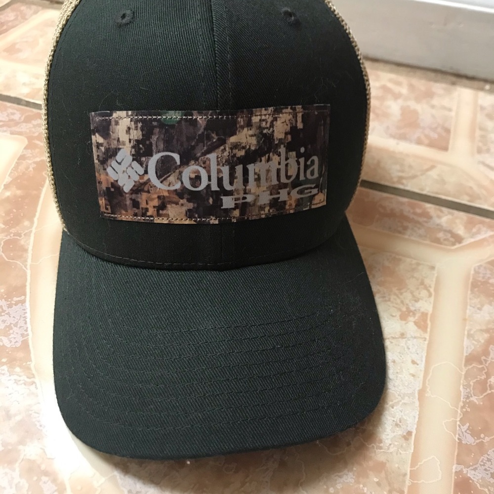 Columbia PHG Flexfit Hat